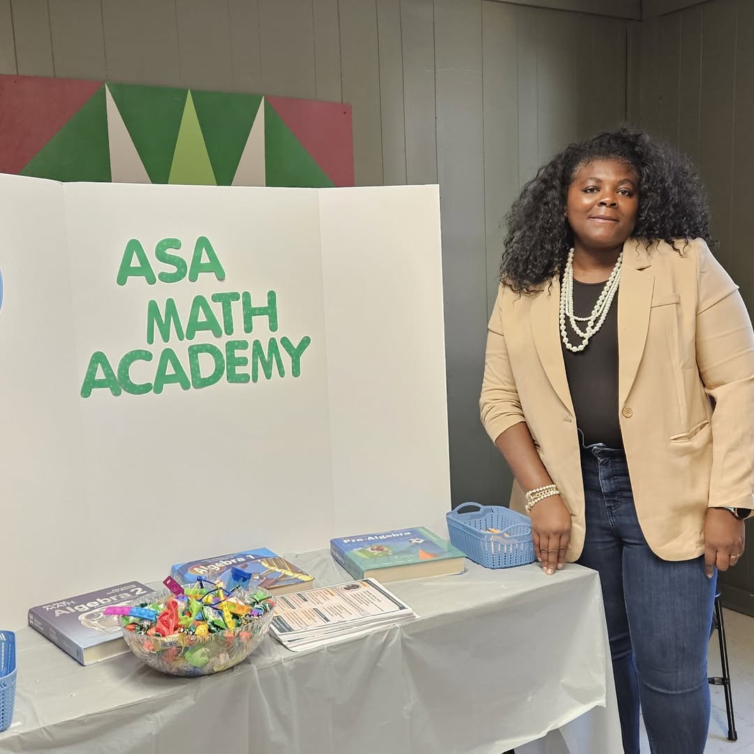 Shardae Henry at the Asa Math Academy table